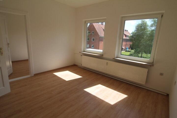 Emden - Barenburg: Entspannte Lebensqualität in moderner 2-Zimmer-Wohnung mit Balkon! Emden - Barenburg: Entspannte Lebensqualität in moderner 2-Zimmer-Wohnung mit Balkon!